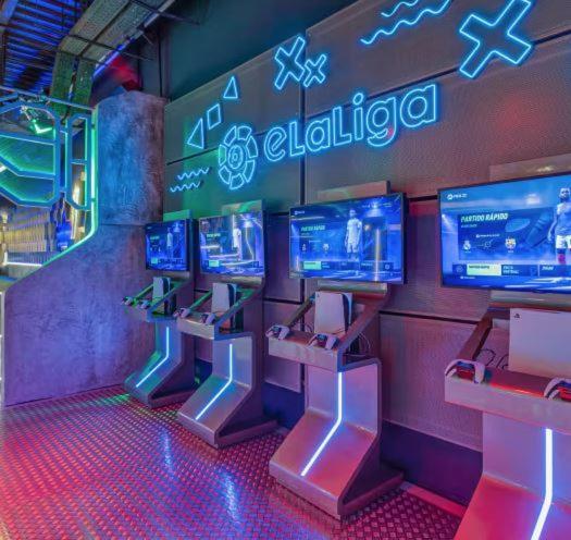 Aqua - Apartamento A 250M Playa La Pineda Εξωτερικό φωτογραφία